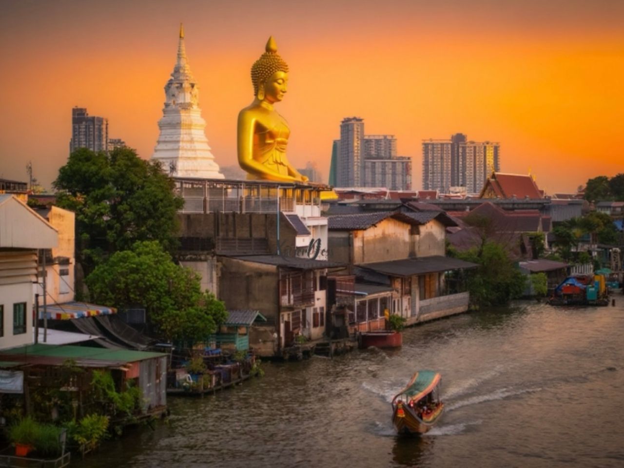 Thonburi Longtail Boat Canal Tour