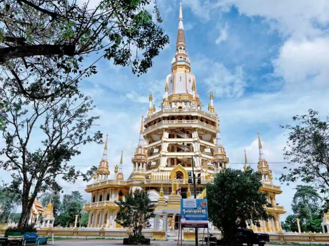 Tiger Cave Temple Stairs and Views