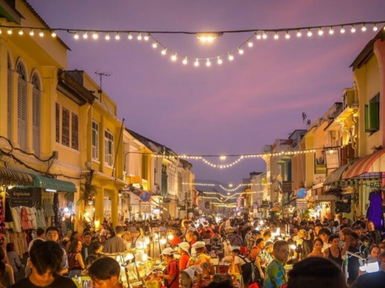 Phuket Night Markets for Street Food